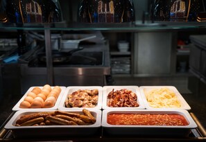 Daily buffet breakfast (EUR 19 per person)