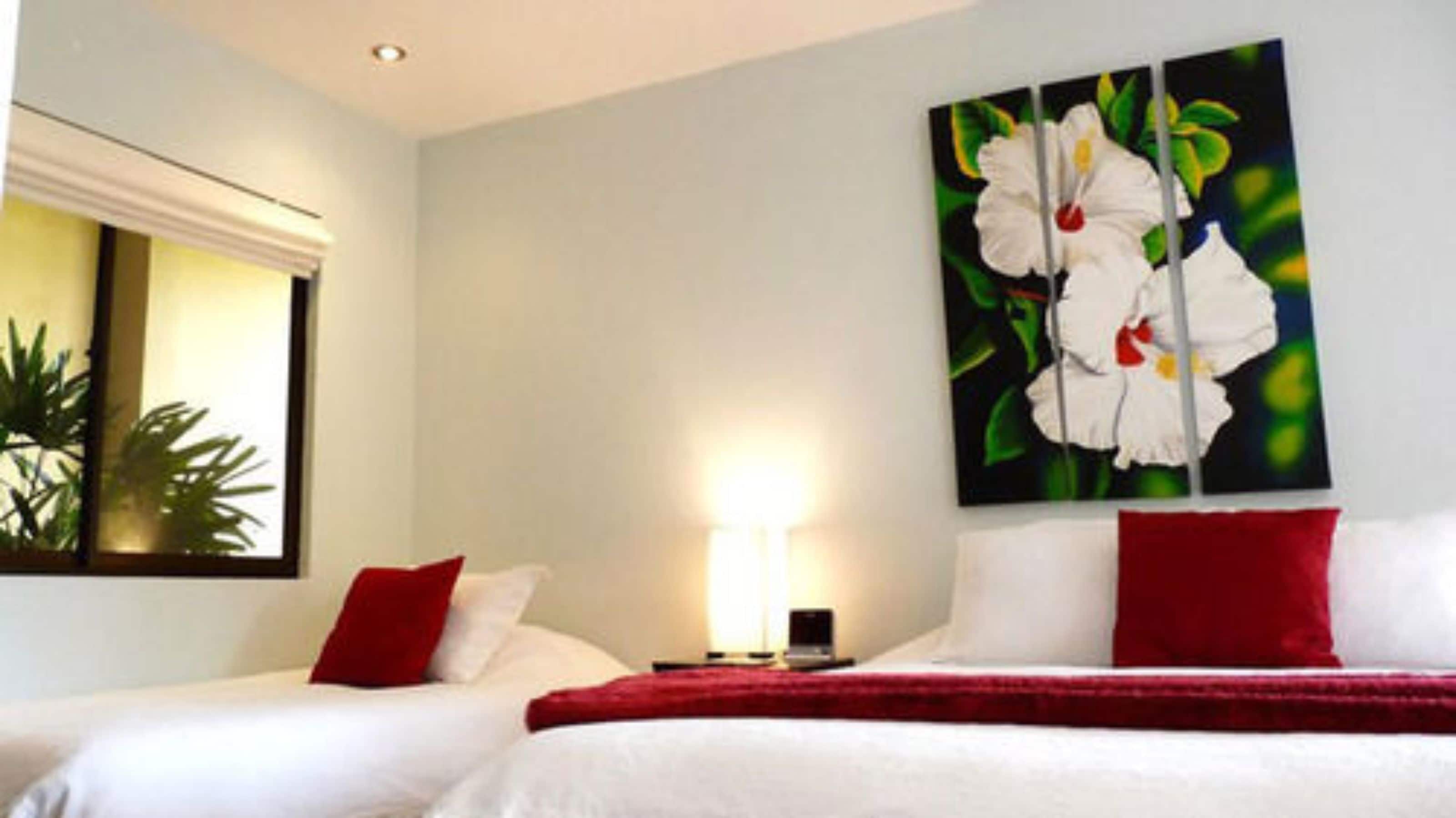 minibar, in-room safe, individually decorated, individually furnished