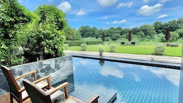 Pool Access | Vista desde la habitación