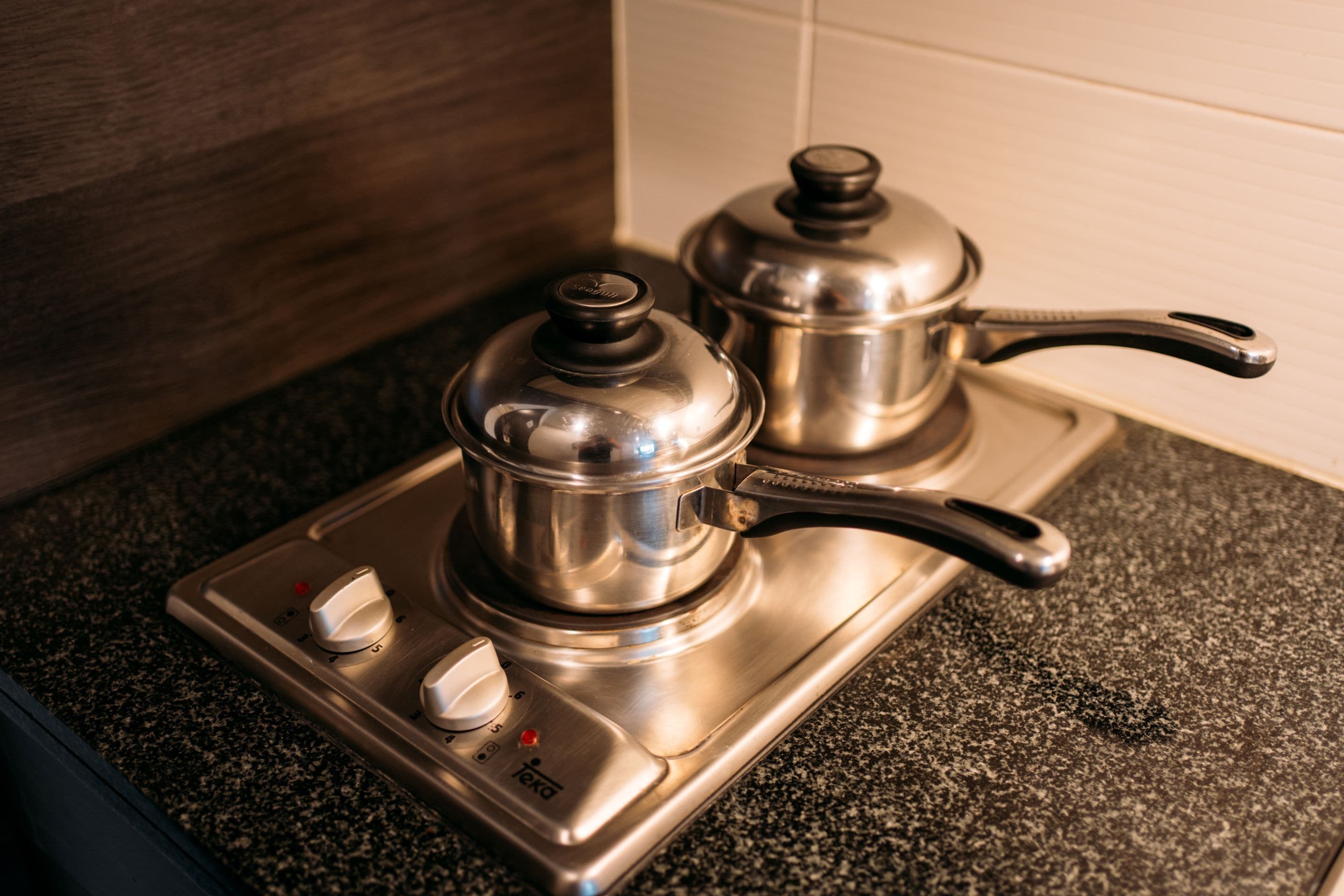 deluxe room | private kitchen | full-sized fridge, microwave, coffee/tea maker, electric kettle