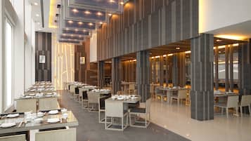 2 restaurants servant le petit déjeuner, spécialités Cuisine chinoise