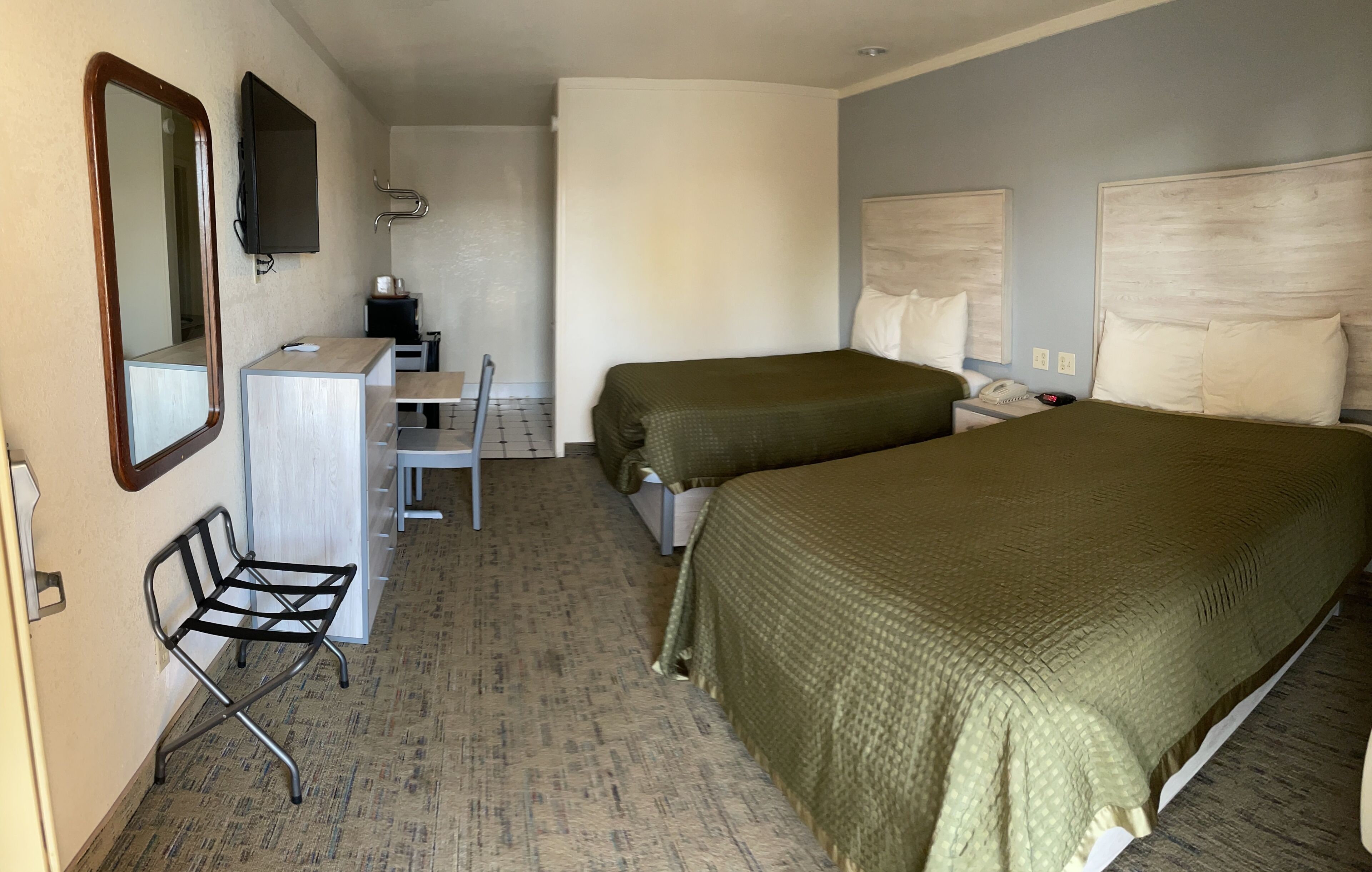 standard room, 2 double beds, non smoking | desk, blackout curtains, iron/ironing board, free wifi