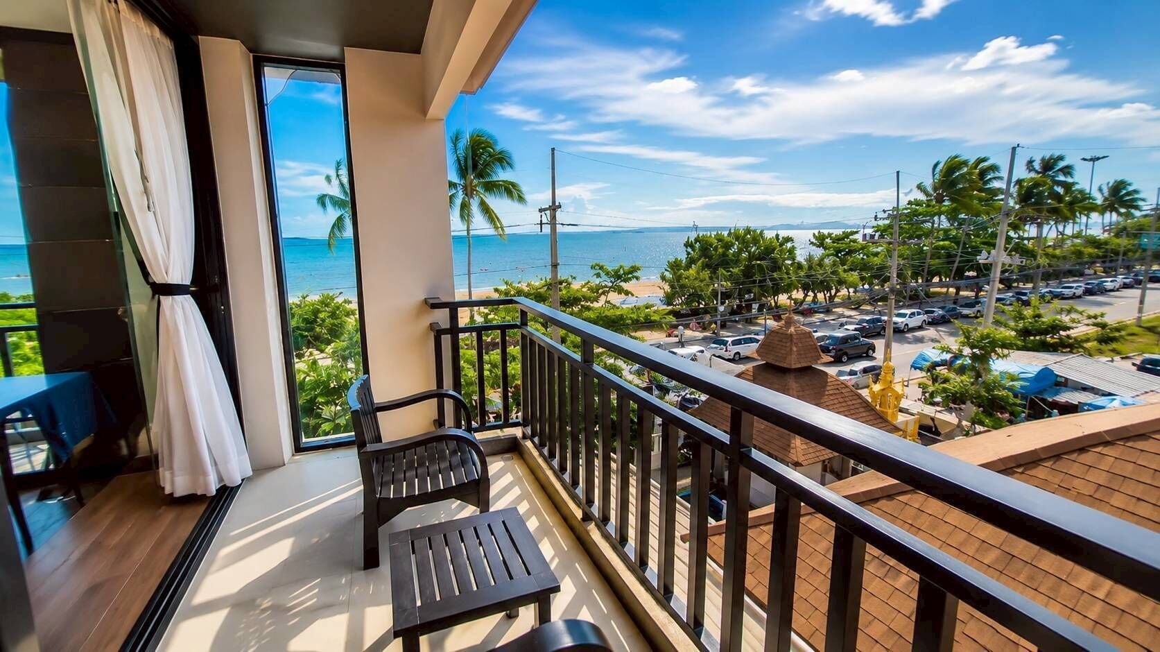 Royal Suite, Jetted Tub, Beachfront | Terrace/patio
