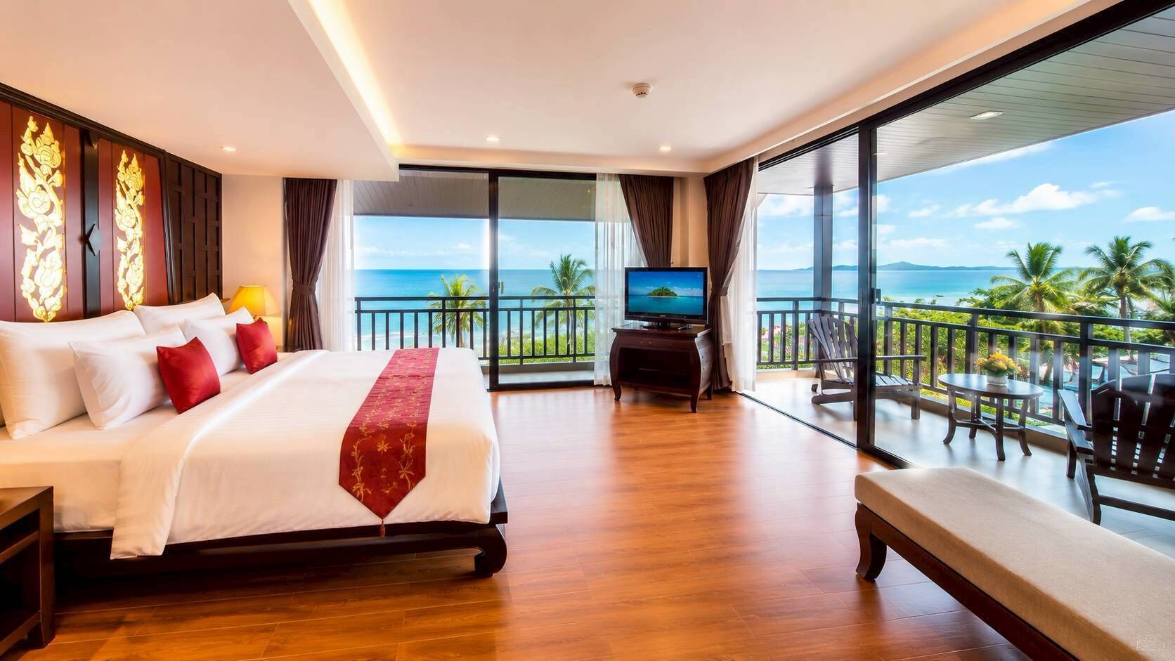 Royal Suite, Jetted Tub, Beachfront