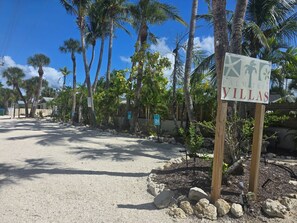 Front of property - Palm Tree Villas (Holmes Beach)