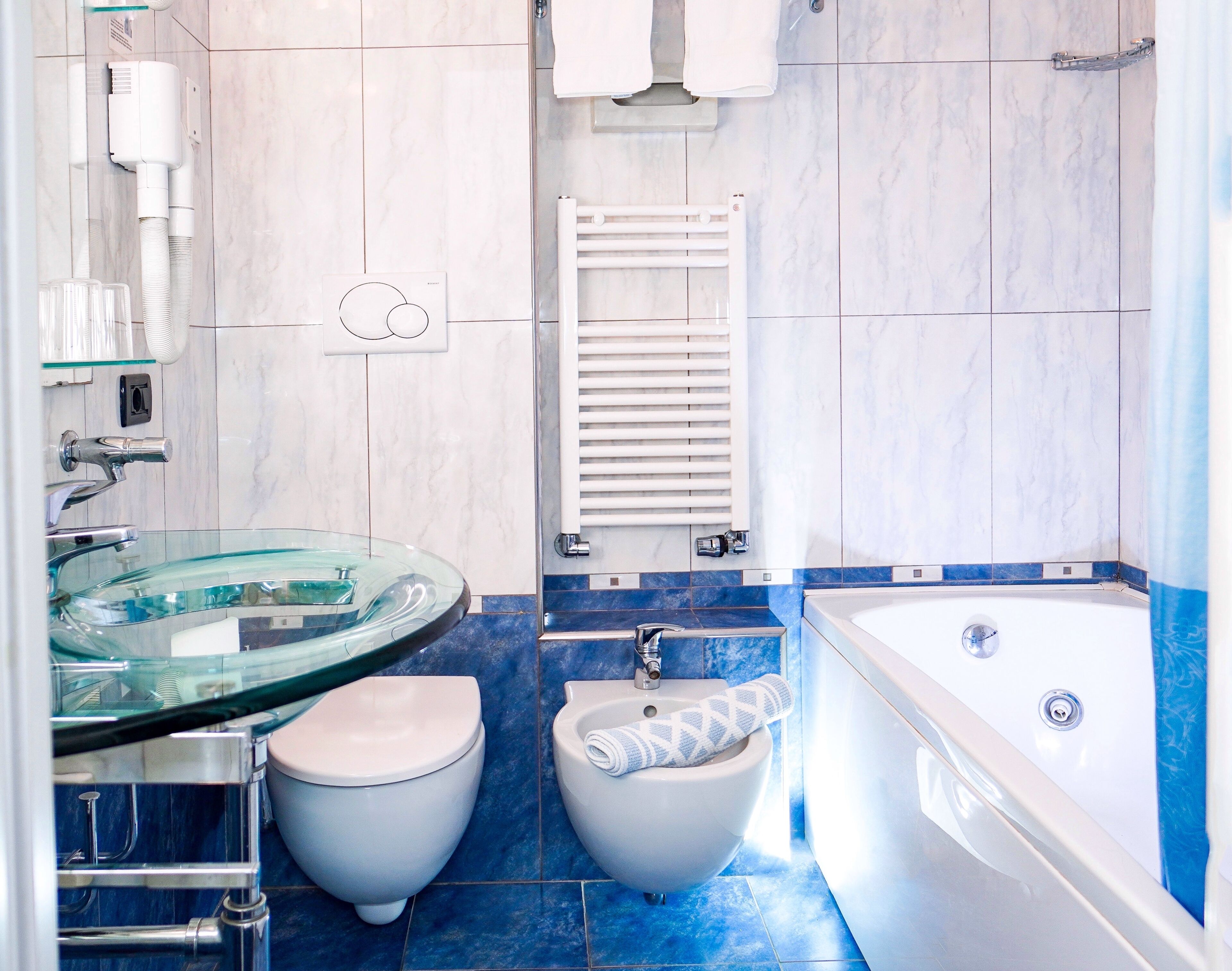 minibar, in-room safe, desk, soundproofing