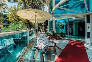 Balcony - Hotel Tridentum (Cesenatico)