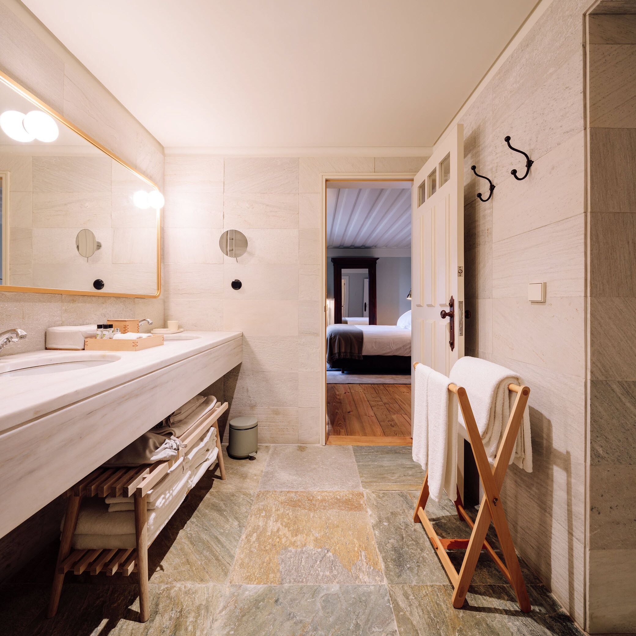 premium double or twin room | bathroom | free toiletries, hair dryer, bathrobes, slippers