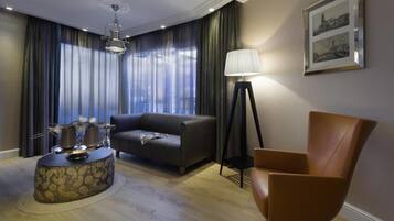 Télévision LCD, station d'accueil iPod