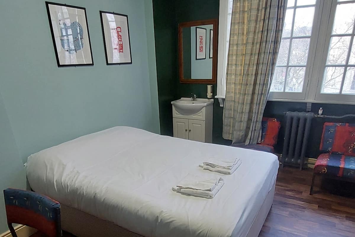 Basic Double Room, Shared Bathroom