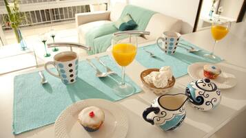 Studio | Premium bedding, down comforters, minibar, in-room safe