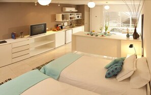 Studio | Premium bedding, down comforters, minibar, in-room safe - Soho Point (Buenos Aires)