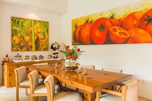 In-room dining - Villa Azalea Inn & Organic Farm (El Tuito)