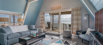 THE ISO HOTEL, Trademark Collection by Wyndham