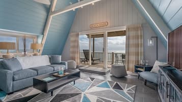 Casa, 1 habitación, no fumadores (Beach) | Espacio para trabajar con un portátil, cortinas opacas, Internet