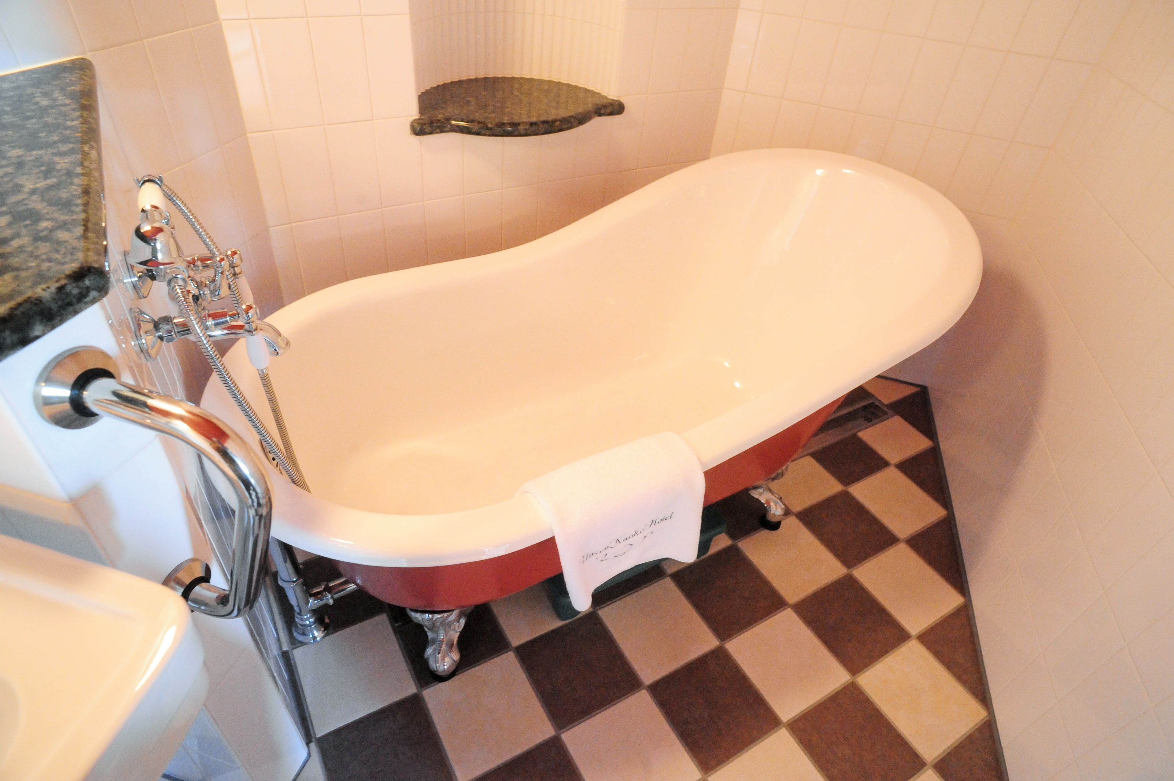 oriental room | bathroom | free toiletries, hair dryer, slippers, electronic bidet