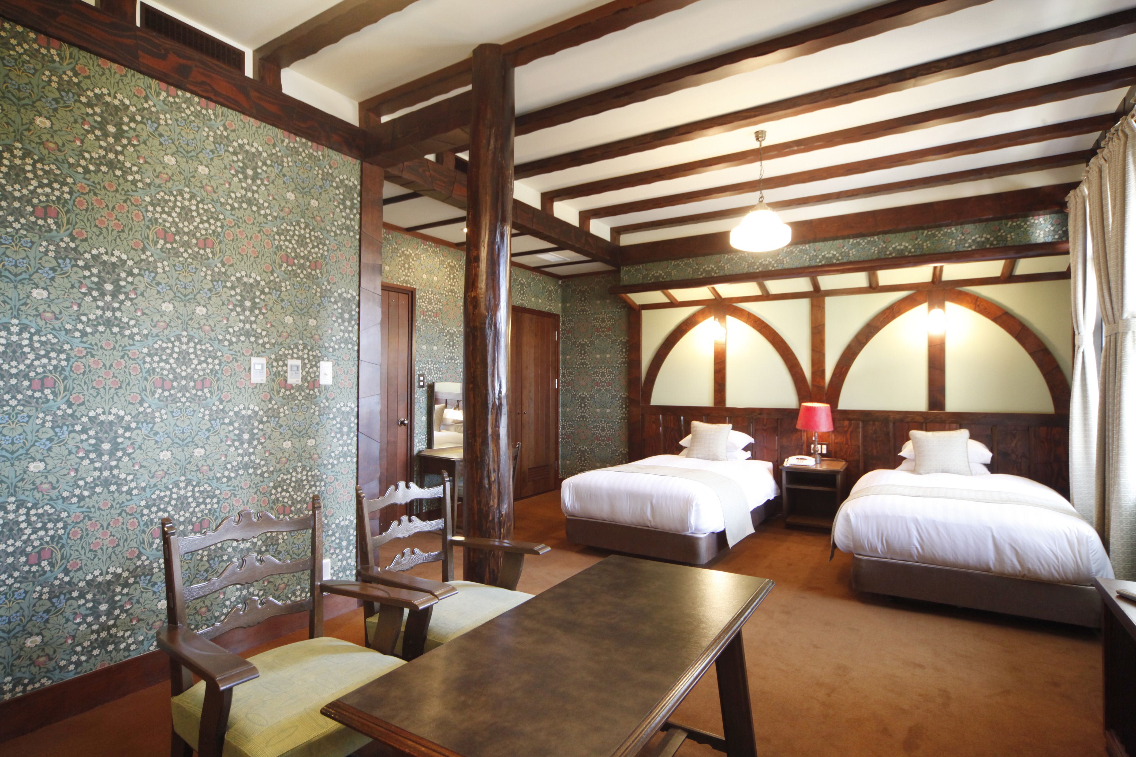 premium twin room | premium bedding, in-room safe, desk, blackout curtains