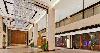 Crowne Plaza Sanya City Center by IHG