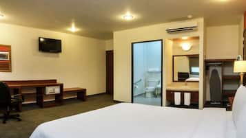 Room, Accessible, Non Smoking | Egyptian cotton sheets, premium bedding, down duvets, in-room safe