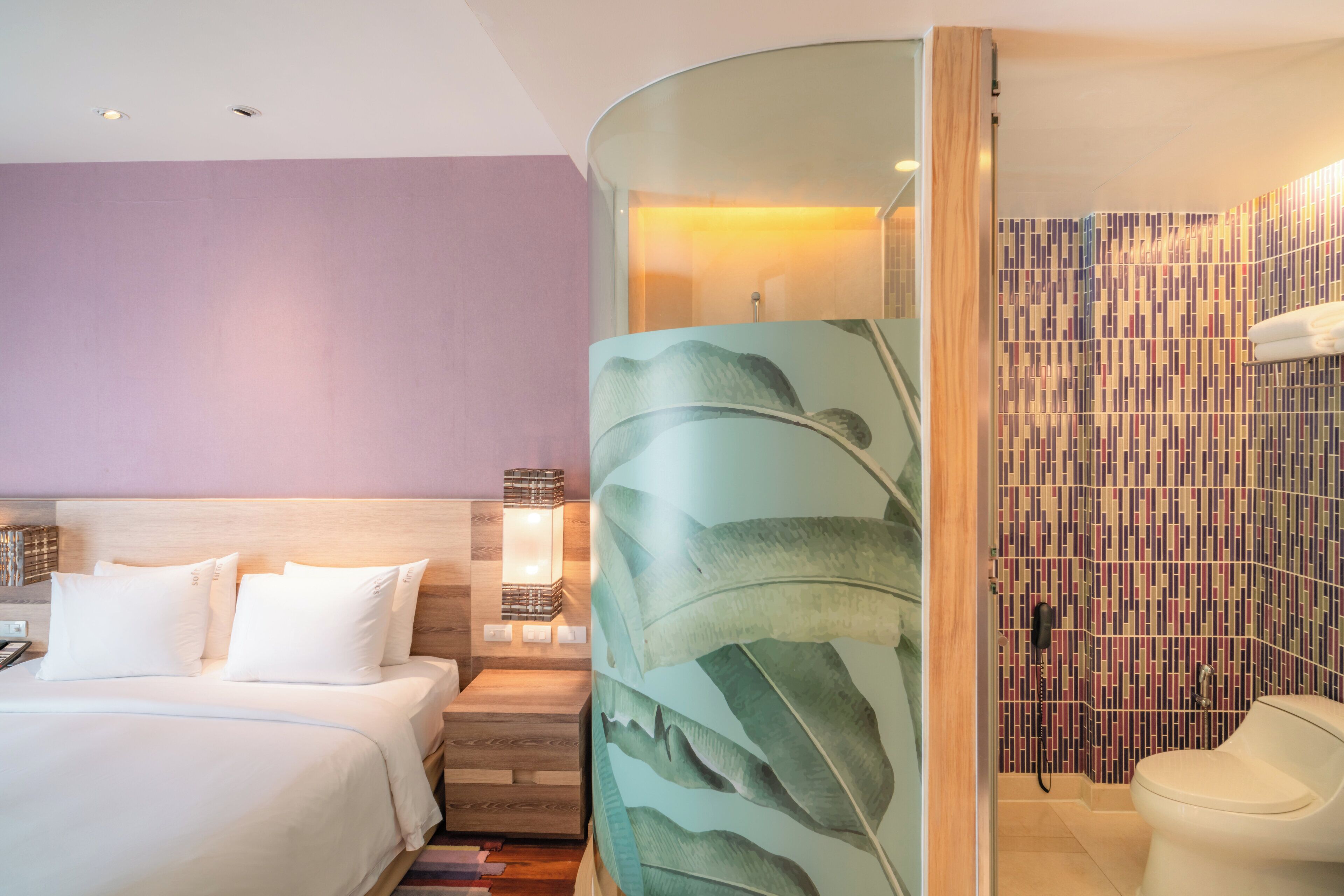 Suite, 1 Bedroom (Free Breakfast) | In-room safe, desk, laptop workspace, blackout curtains