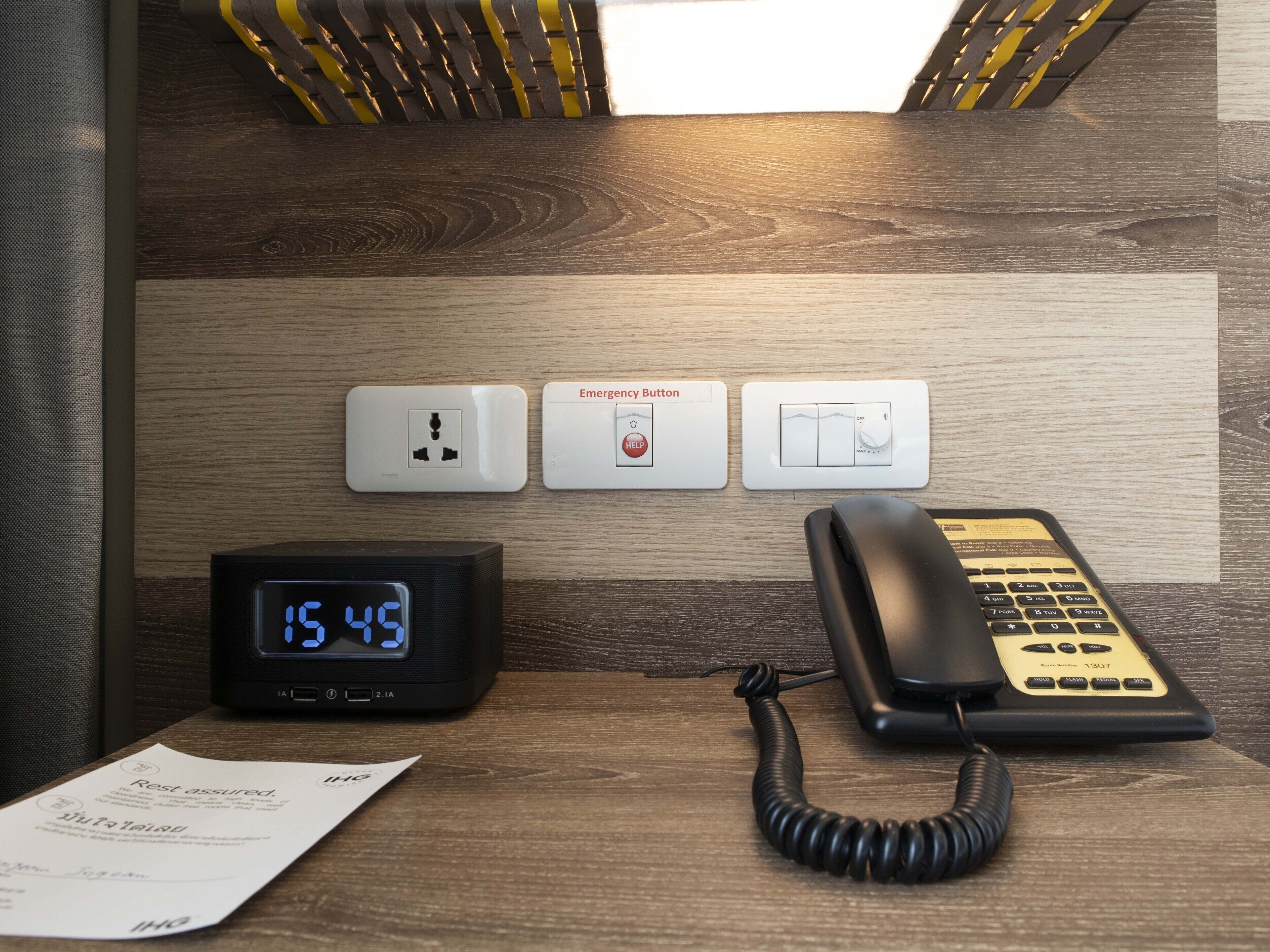 Standard Room, 2 Single Beds, Accessible (Free Breakfast)