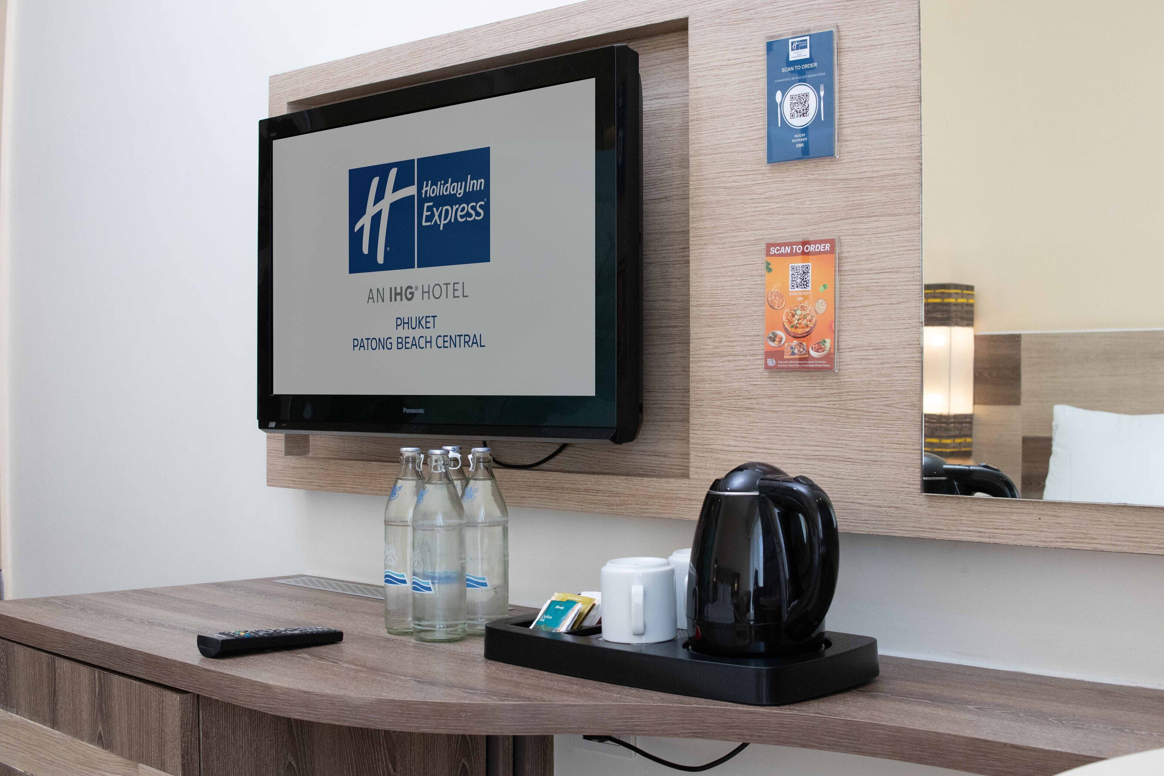 1 bedroom, in-room safe, desk, laptop workspace