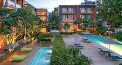 Holiday Inn Express Phuket Patong Beach Central by IHG