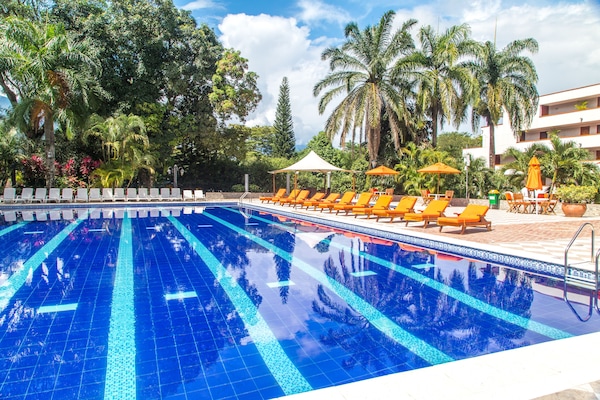 2 outdoor pools, pool umbrellas, sun loungers