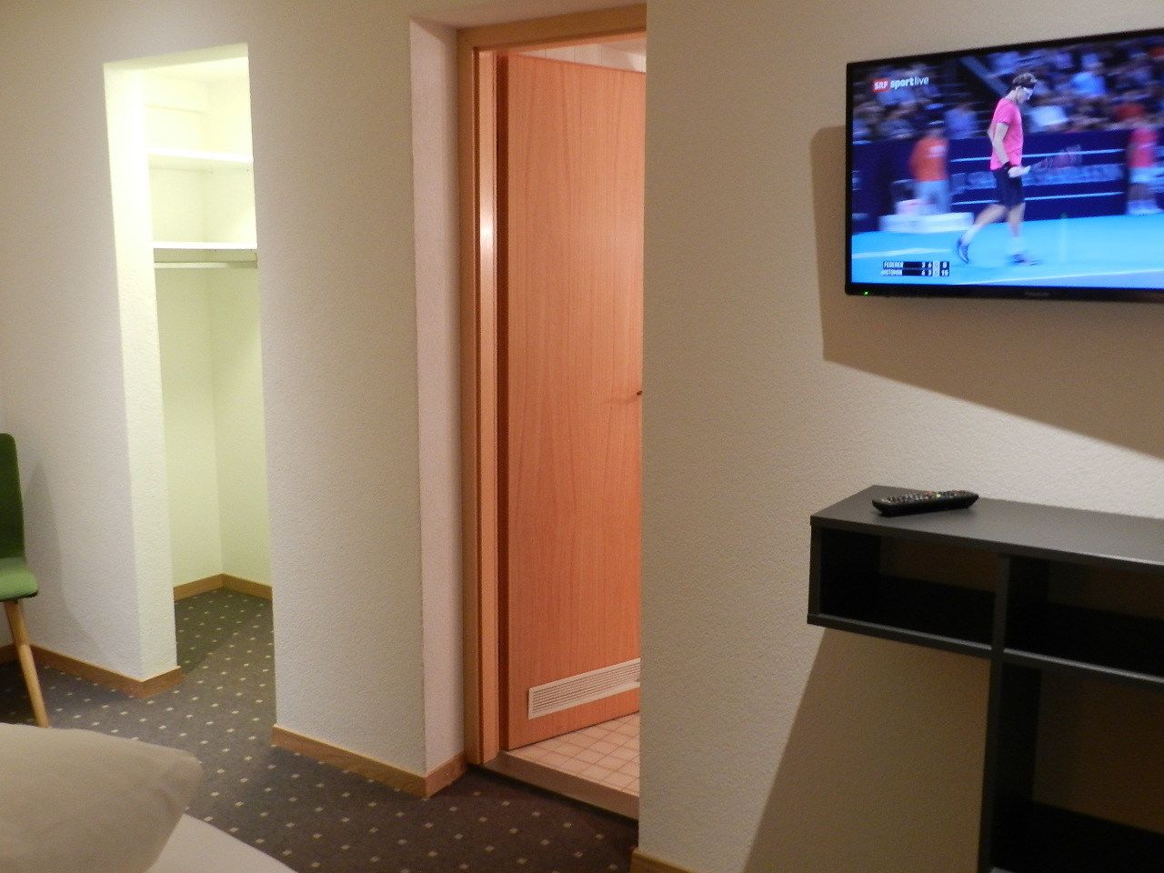 double room | desk, free wifi