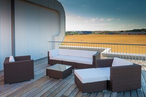 Junior Suite | Terrace/patio