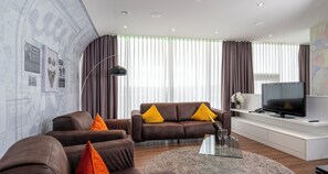Junior Suite | Oppholdsområde | LED-TV