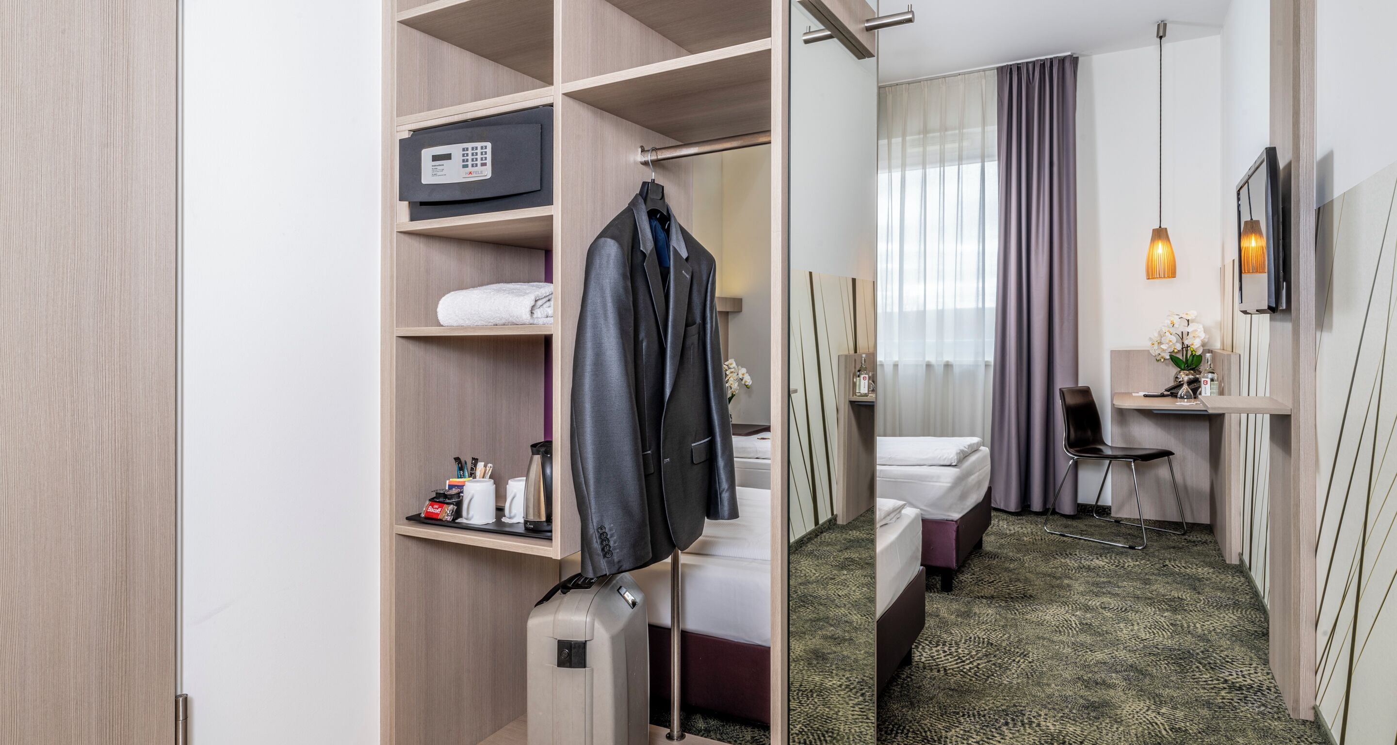 Standard Double Room | Pillowtop beds, in-room safe, desk, laptop workspace