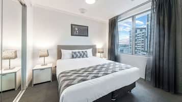 Apartamento, 2 quartos | Individualmente decorados, individualmente mobiliados