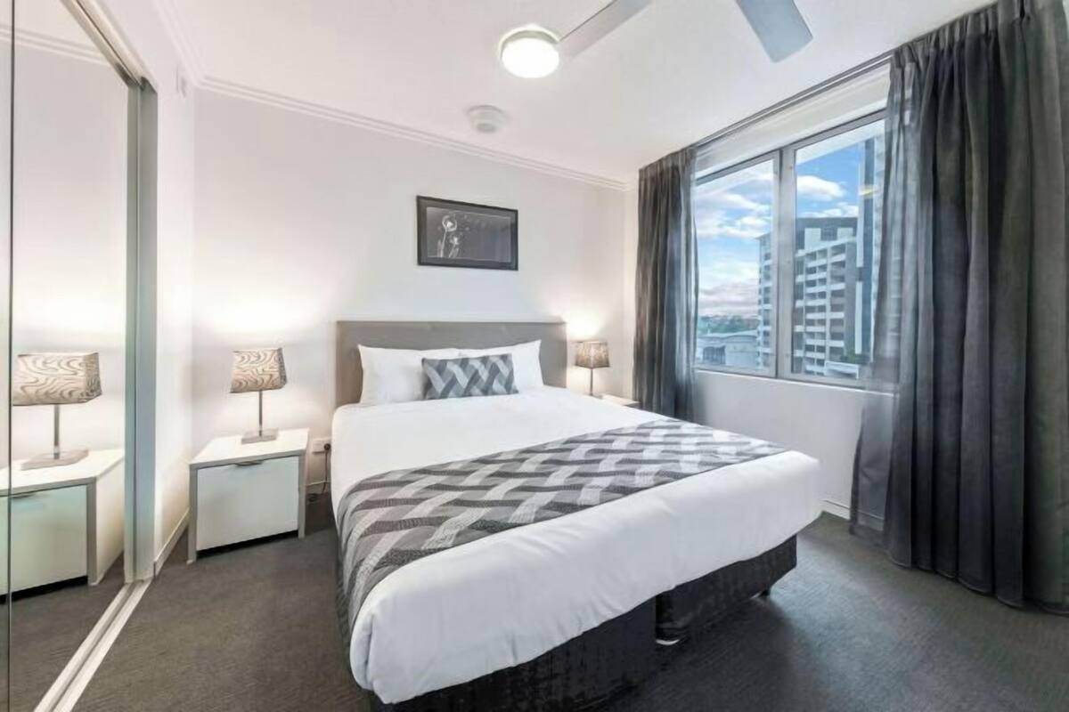 Soundproofing, iron/ironing board, WiFi (free), individually decorated