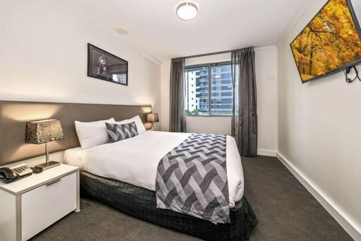 Soundproofing, iron/ironing board, WiFi (free), individually decorated