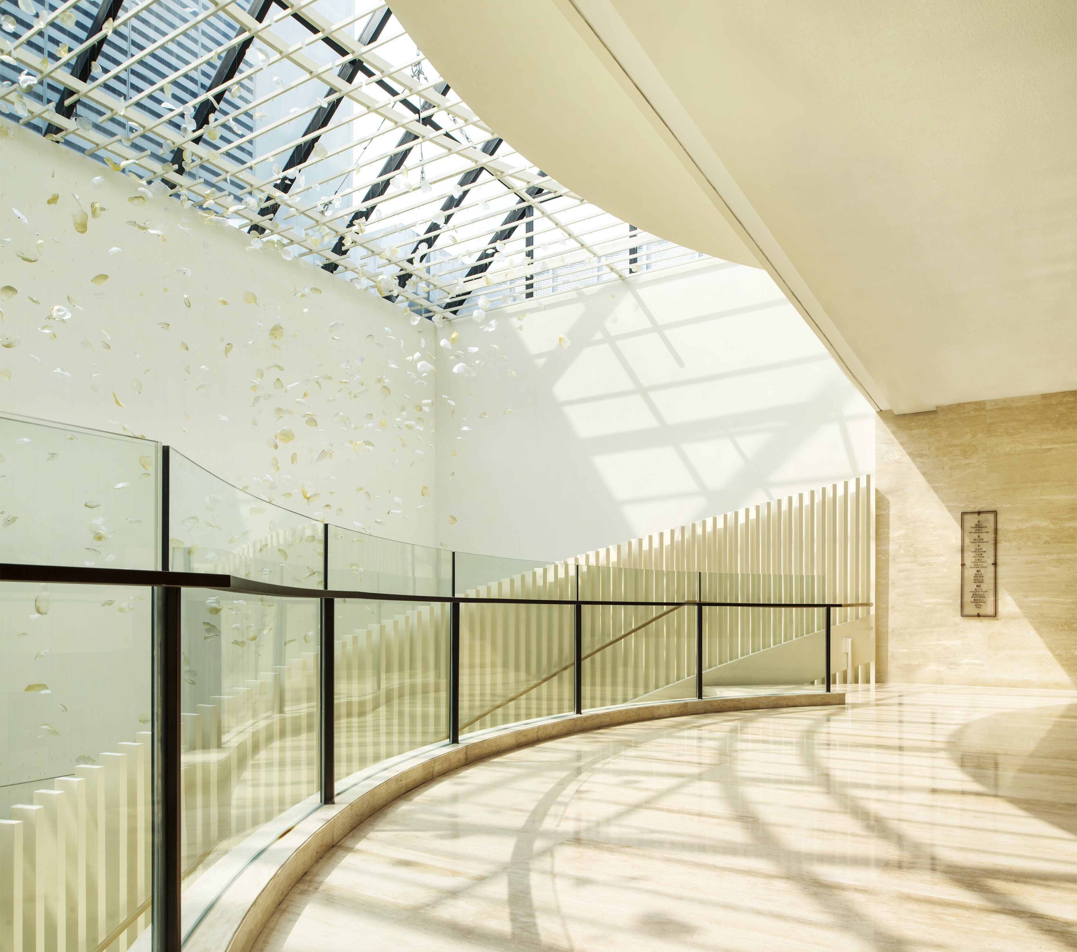 2 restaurants, fusion cuisine