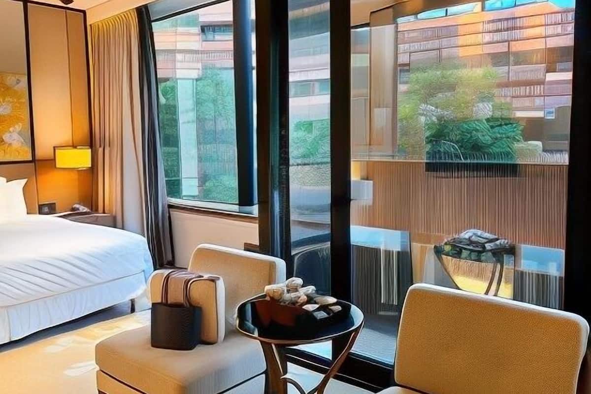 In-room safe, desk, laptop workspace, free cots/infant beds