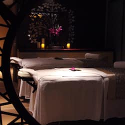 Body treatments, hydrotherapy, prenatal massages, facials