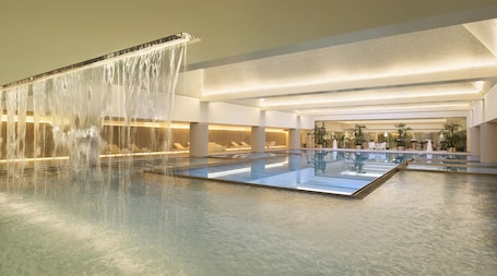 Indoor pool. HUALUXE Shanghai Twelve at Hengshan by IHG