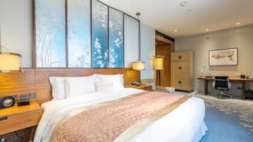 In-room safe, desk, laptop workspace, free cots/infant beds