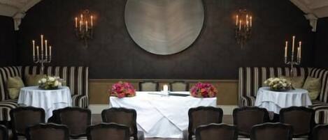 Mariage Ă lâintĂ©rieur