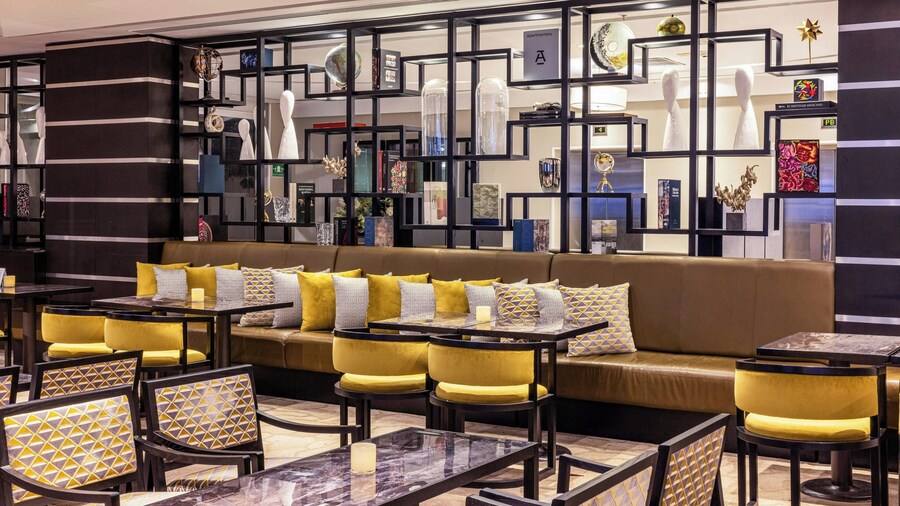 Courtyard Toluca Tollocan