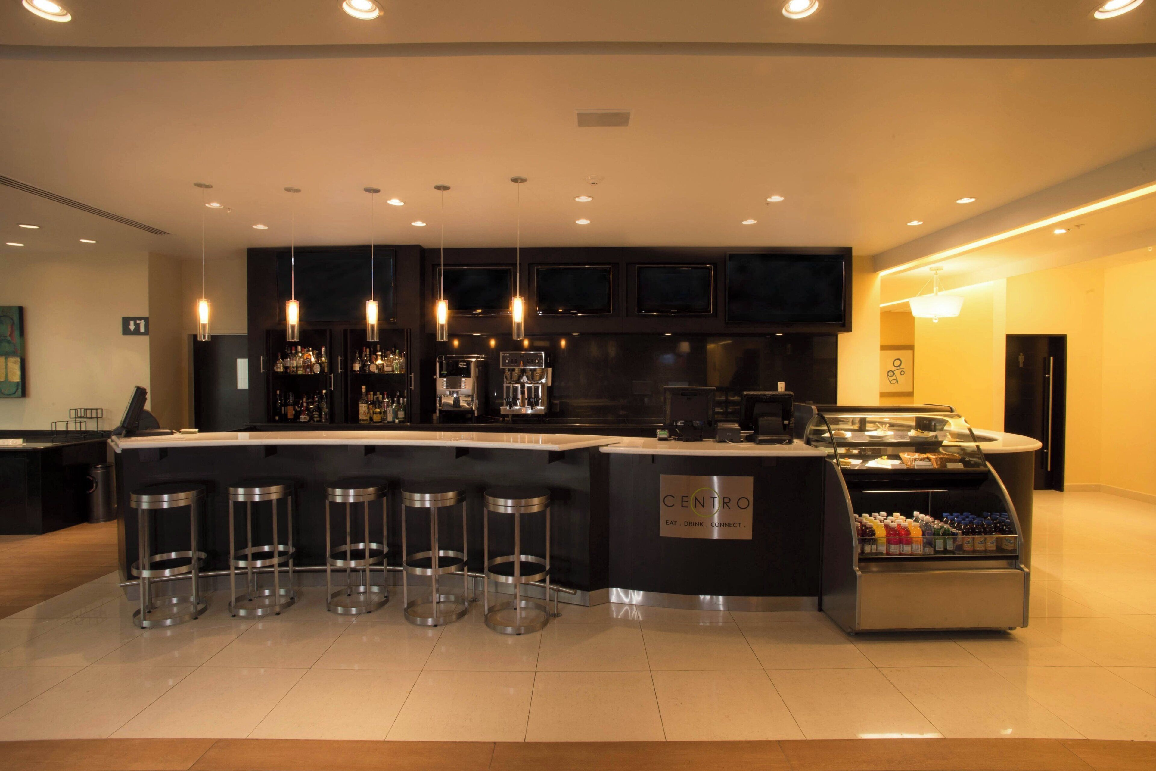 breakfast, lunch, dinner served; international cuisine