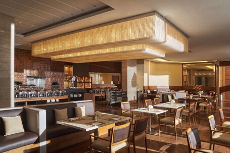 Anantara Downtown Dubai Hotel - Image 14