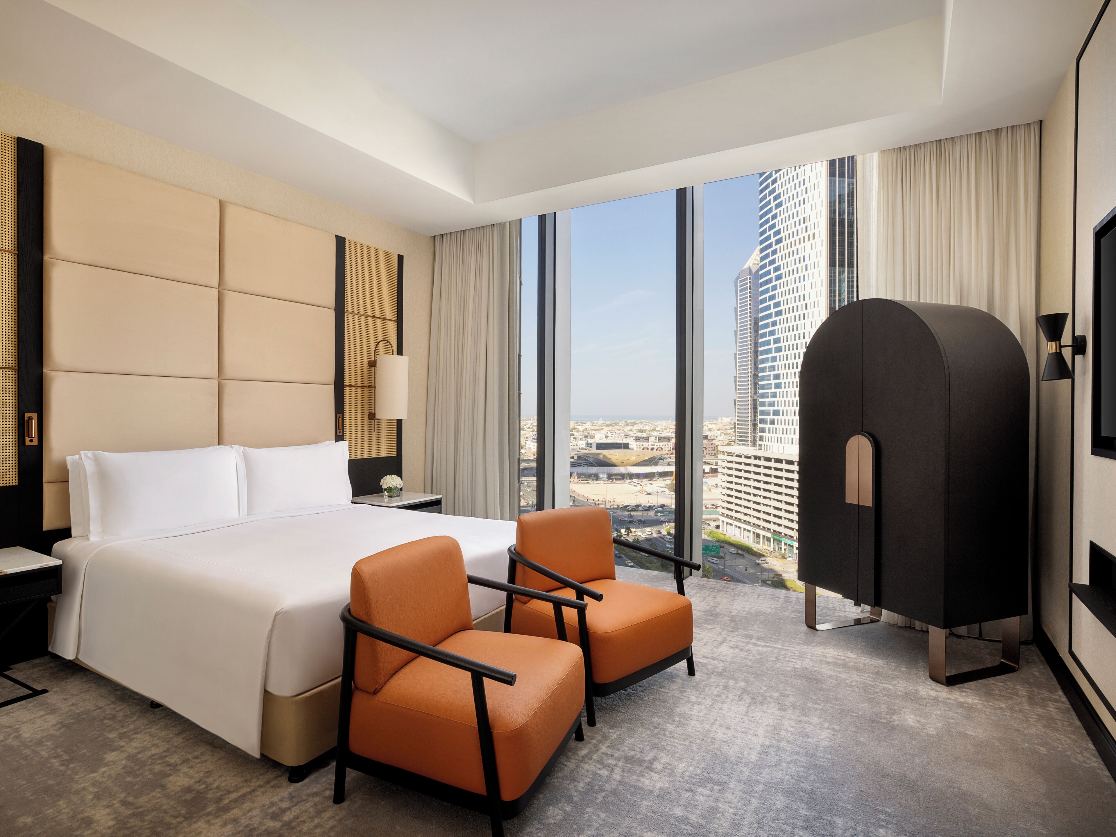 Superior Suite | Premium bedding, minibar, in-room safe, individually furnished