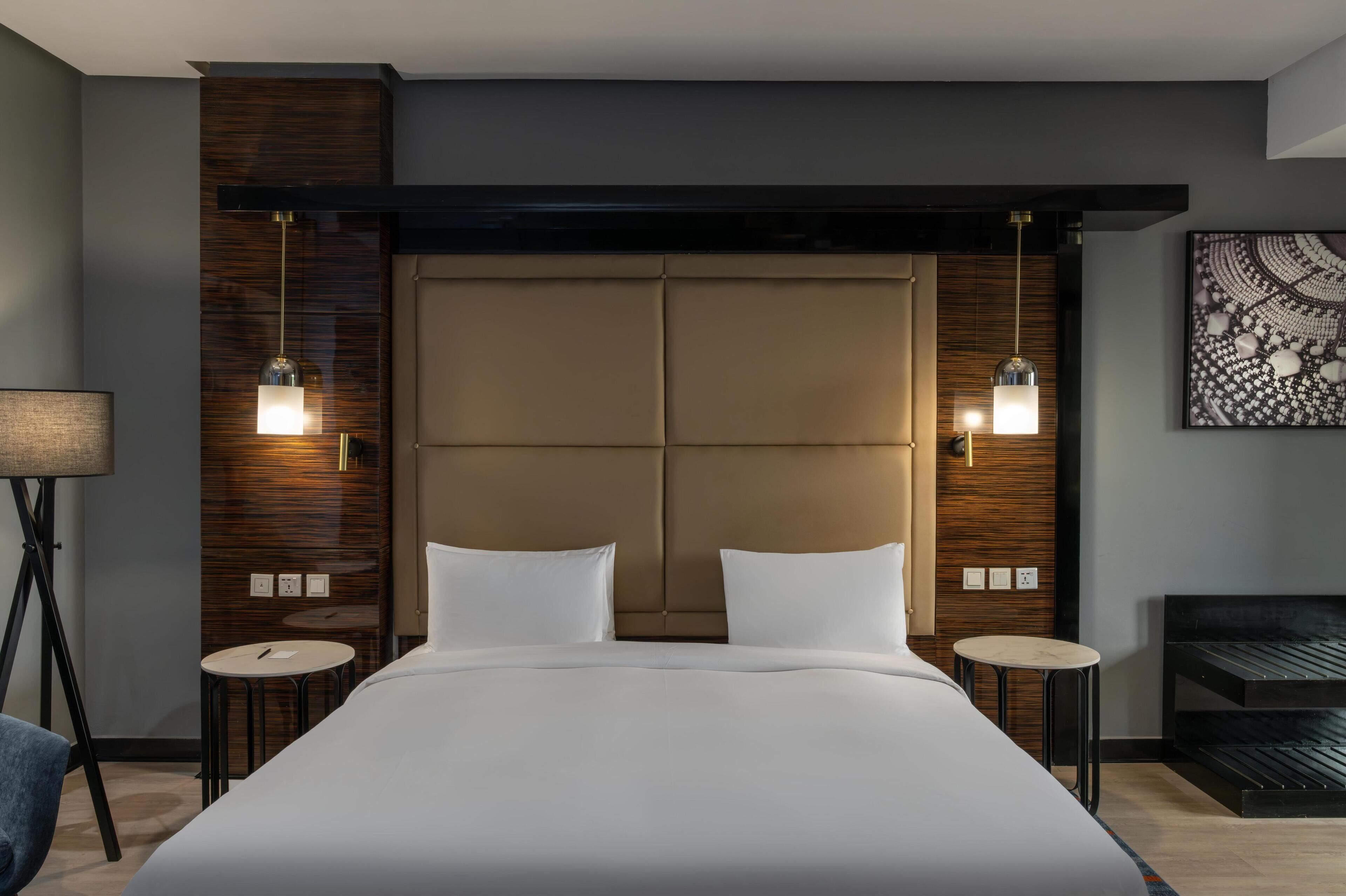 Premium bedding, minibar, in-room safe, desk