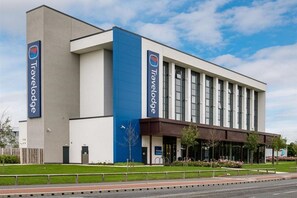 Exterior - Travelodge Darlington (Darlington)