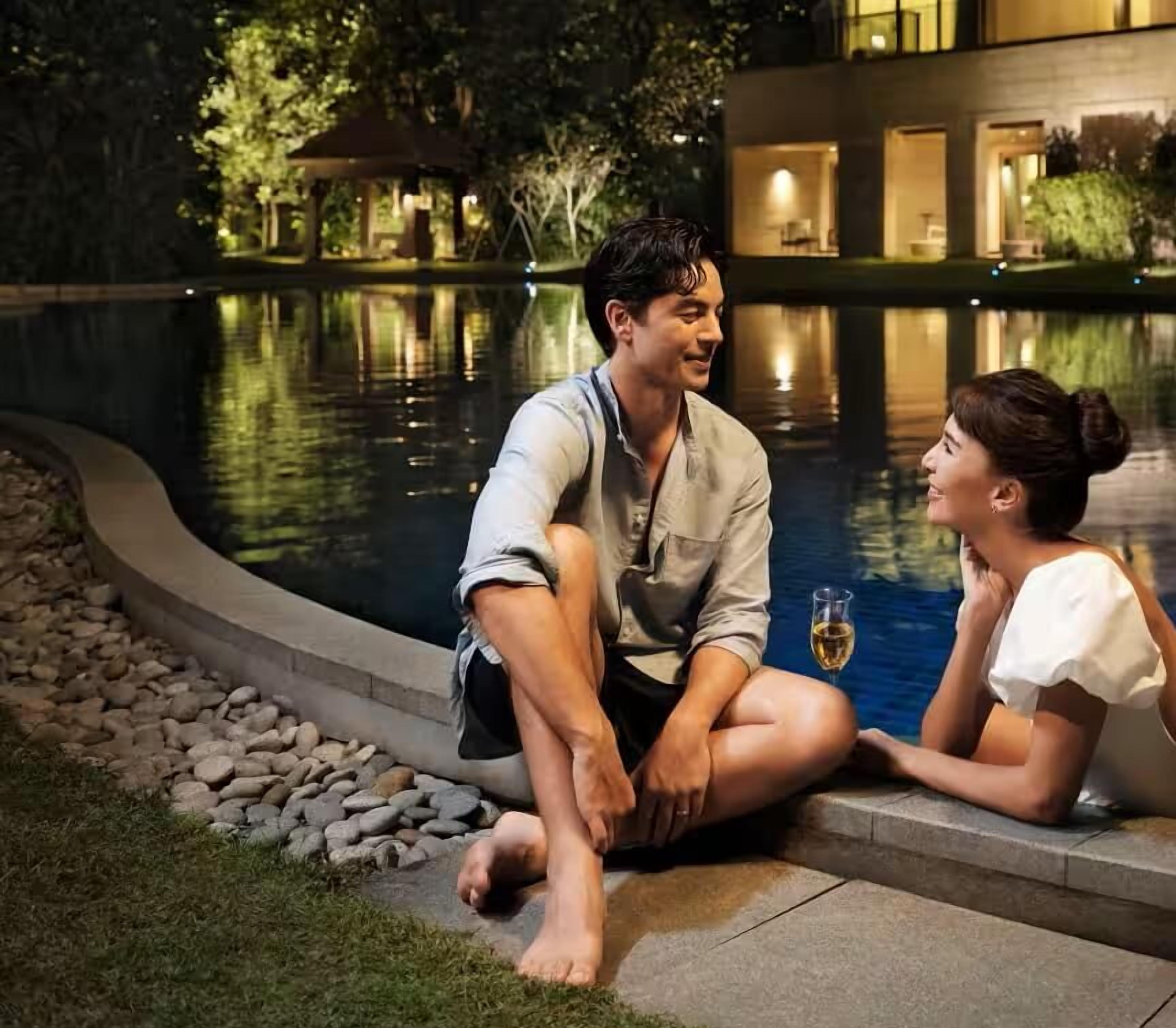 Sábanas de algodón egipcio y minibar con artículos gratuitos 