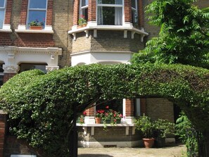 Exterior - Grove Guest House (London)