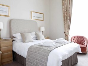 Soundproofing, iron/ironing board, free WiFi - Abbotsford Guest House (Edinburgh)